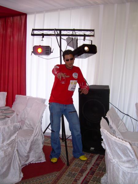 dj red@